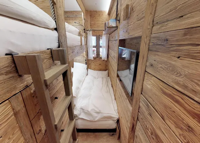 Au Reduit 208 * St. Moritz